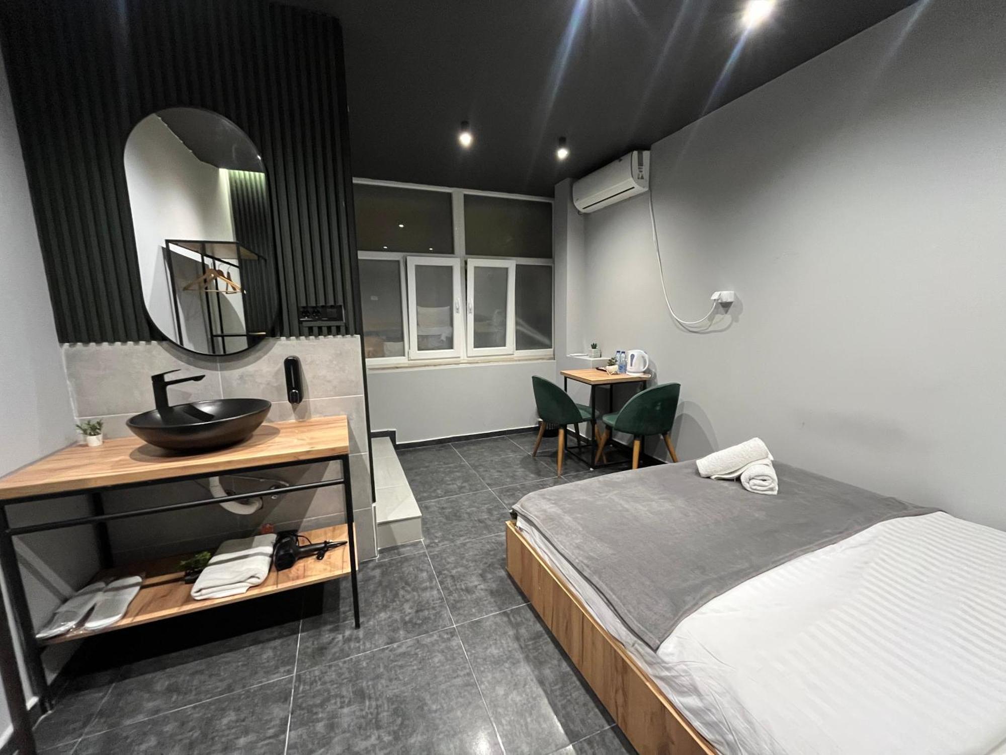 M - Square Private Rooms 스코페 객실 사진